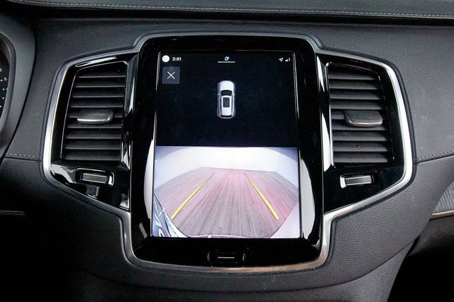 Certified 2023 Volvo XC90 B6 Ultimate w/ Protection Package Premier image 9