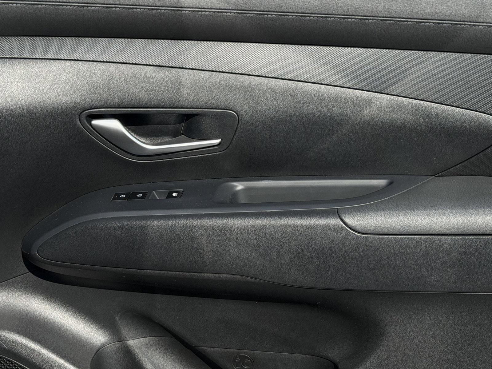 Certified 2025 Hyundai Tucson SEL image 23