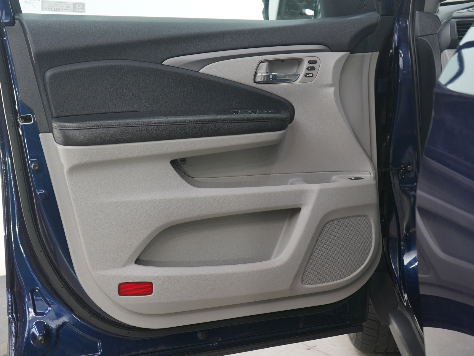 Used 2022 Honda Pilot EX-L image 22