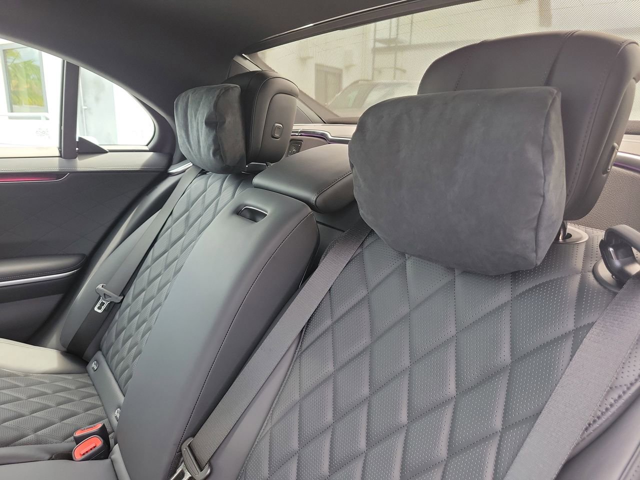 New 2026 Mercedes-Benz S 500 4MATIC image 9