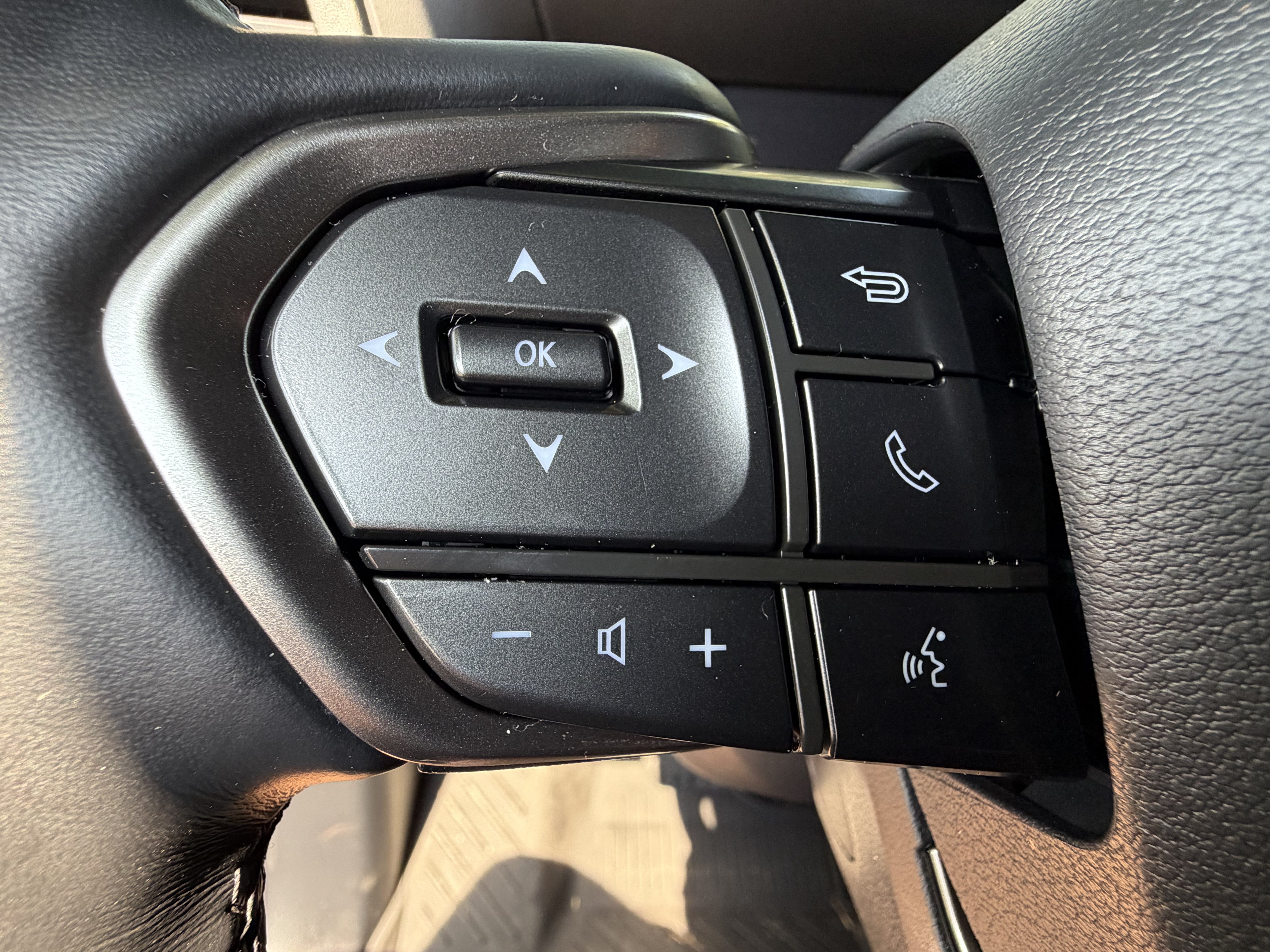 Certified 2025 Lexus GX 550 AWD/4WD image 19