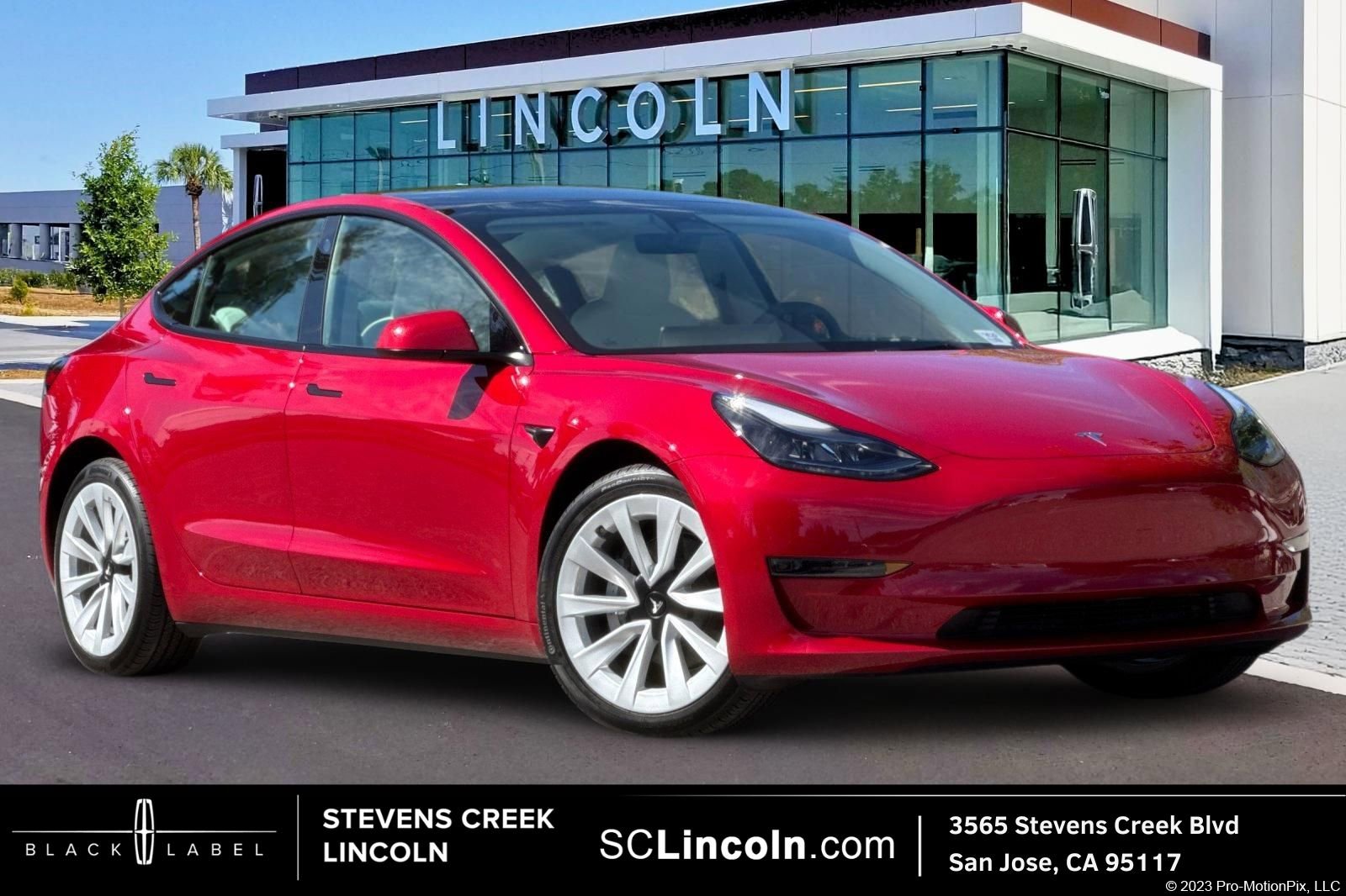 Used 2023 Tesla Model 3 Standard Range image 1