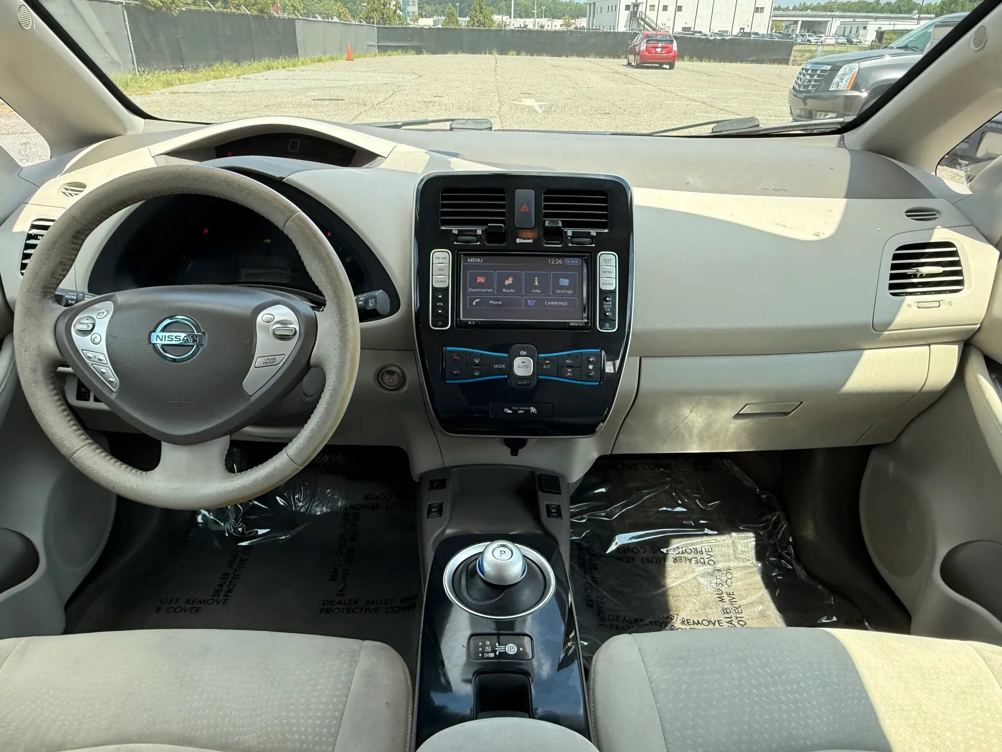Used 2012 Nissan Leaf SL w/ Recycling/Organizational Pkg FWD image 3