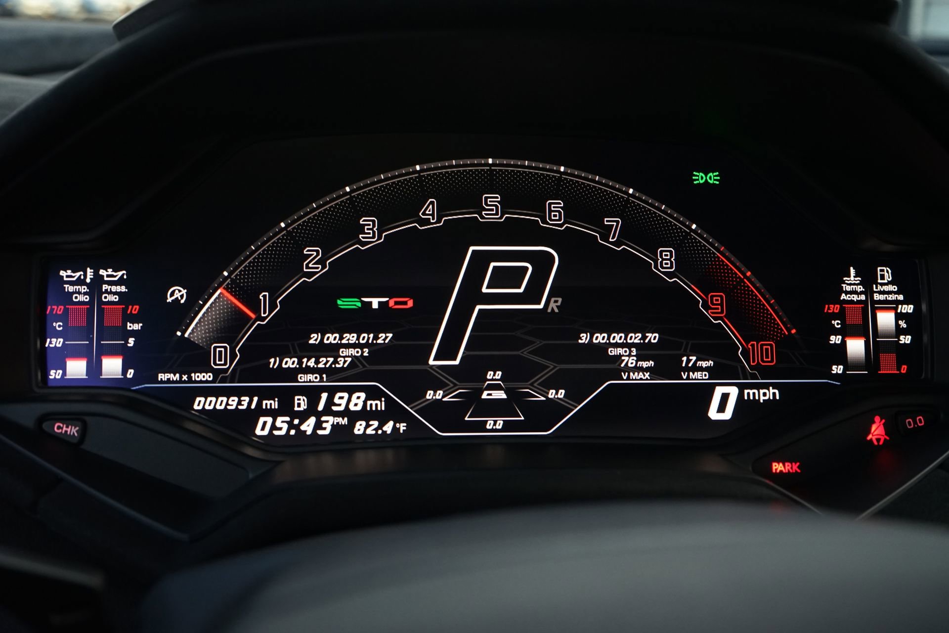 Used 2022 Lamborghini Huracan STO image 18