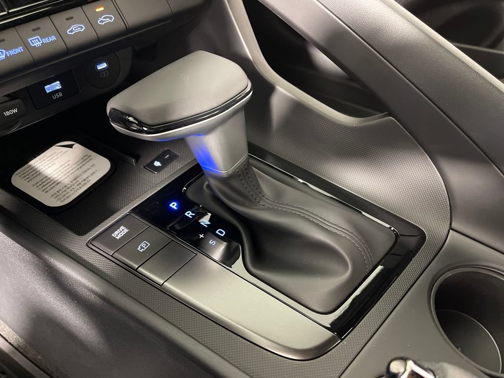 New 2026 Hyundai Elantra Sport FWD image 24