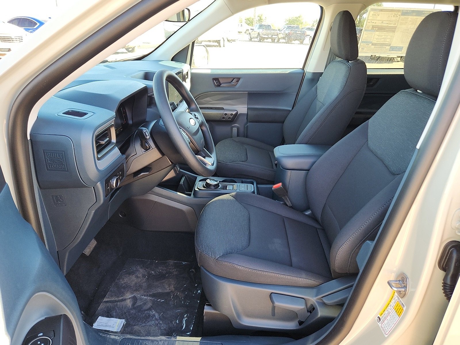 New 2025 Ford Maverick XL w/ Equipment Group 102A image 10