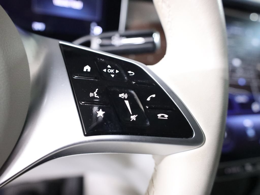 Certified 2023 Mercedes-Benz EQE 500 4MATIC SUV image 15