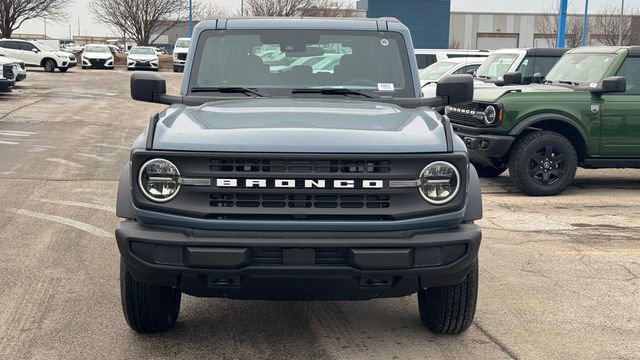 New 2025 Ford Bronco 4-Door image 2