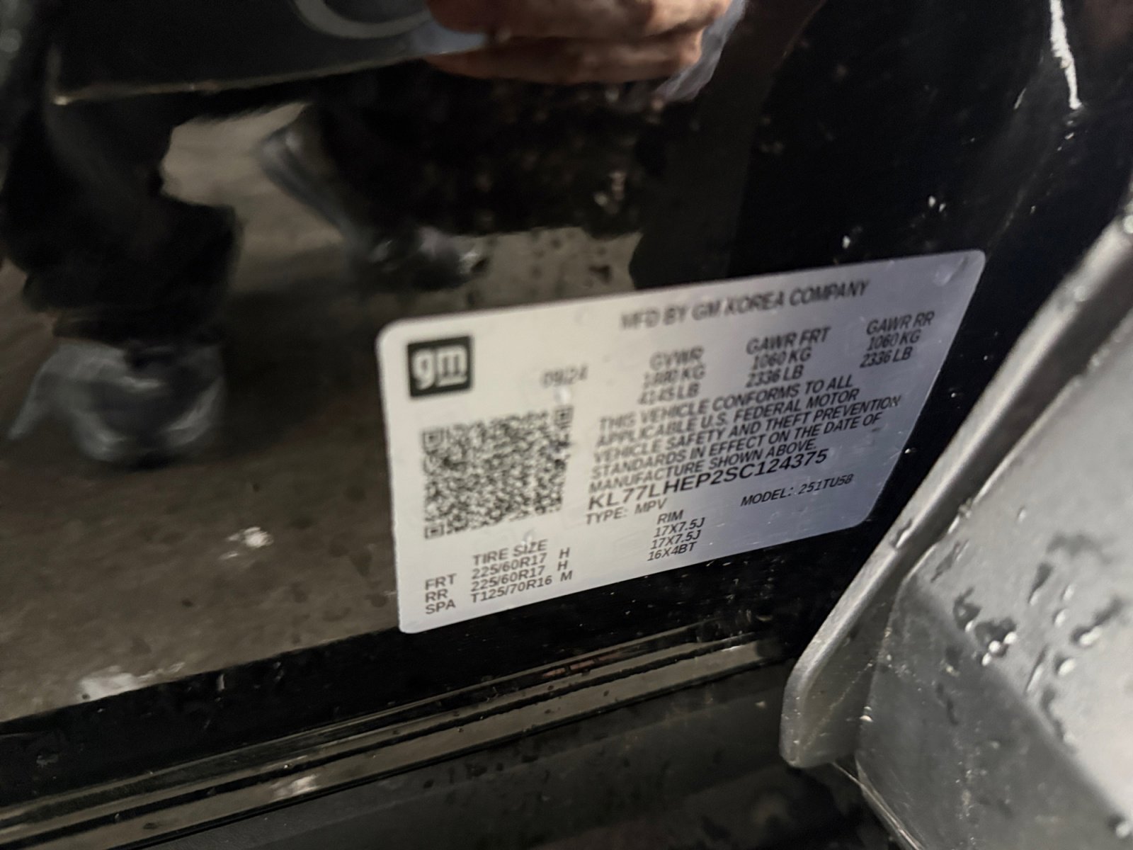 Used 2025 Chevrolet Trax LT image 23