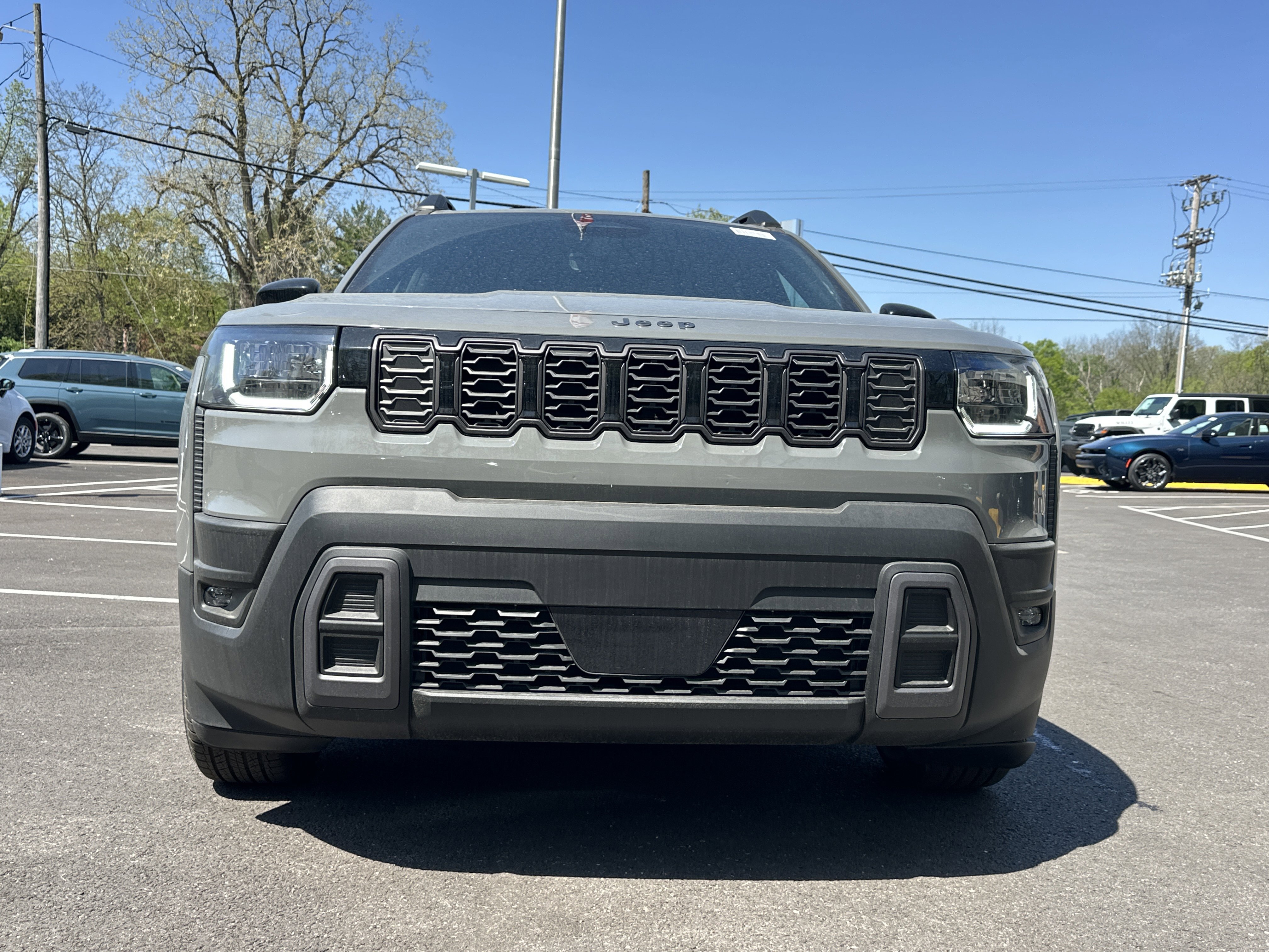 New 2026 Jeep Cherokee Laredo AWD/4WD image 19