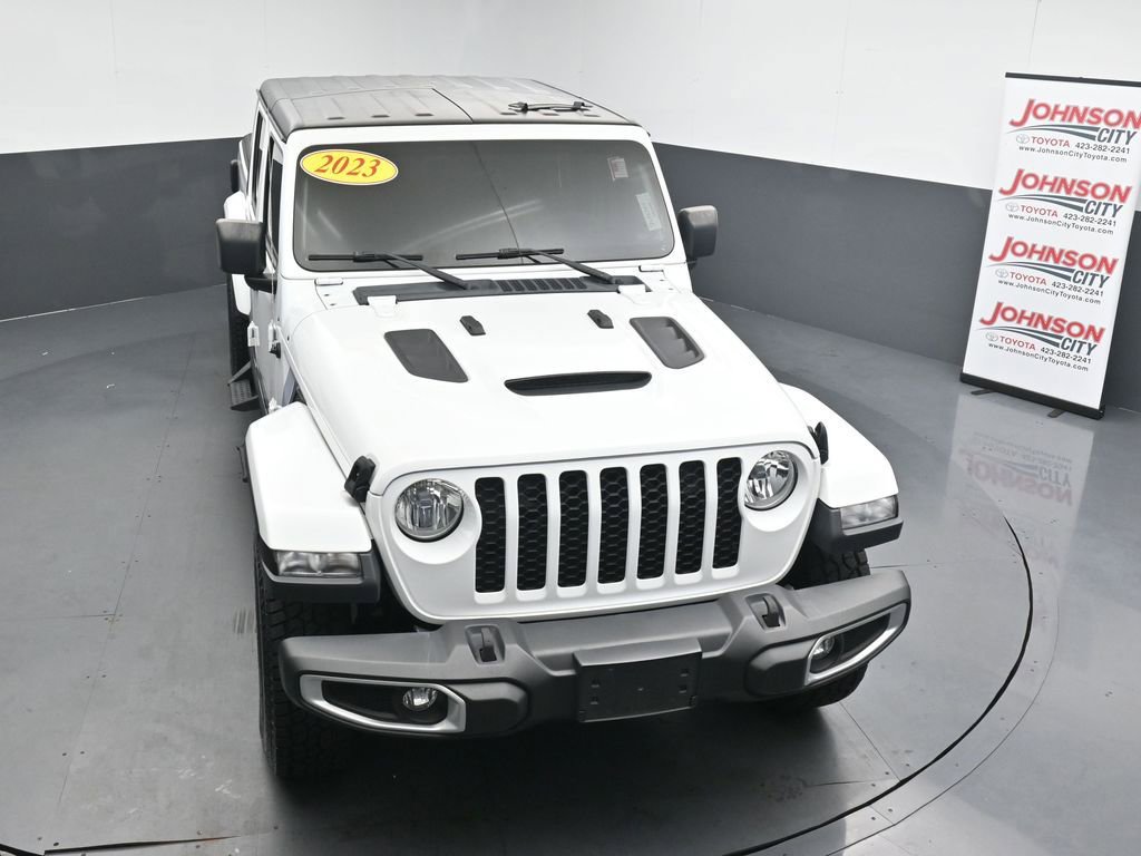 Used 2023 Jeep Gladiator Sport AWD/4WD image 25