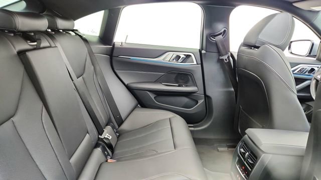 Used 2023 BMW i4 eDrive35 w/ Premium Package image 24