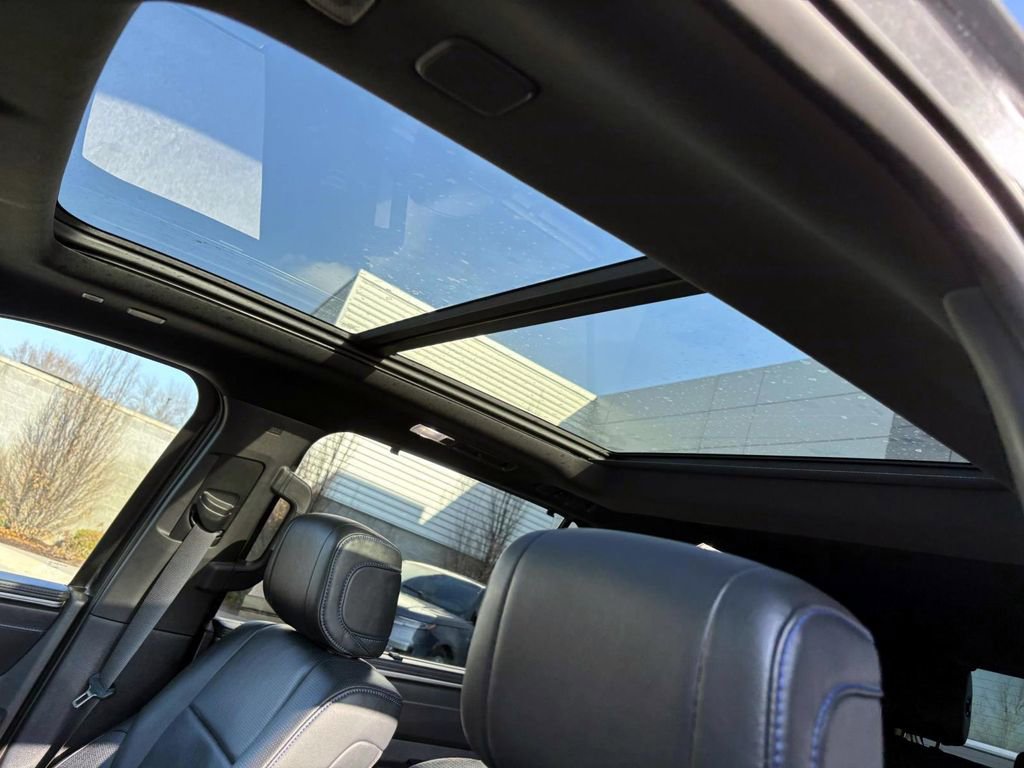 Used 2025 Toyota Sequoia Platinum image 25