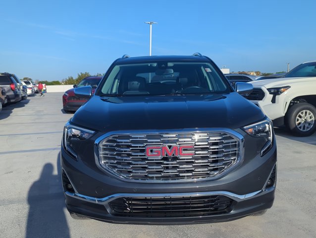 Used 2019 GMC Terrain Denali w/ Advanced Safety Package image 2