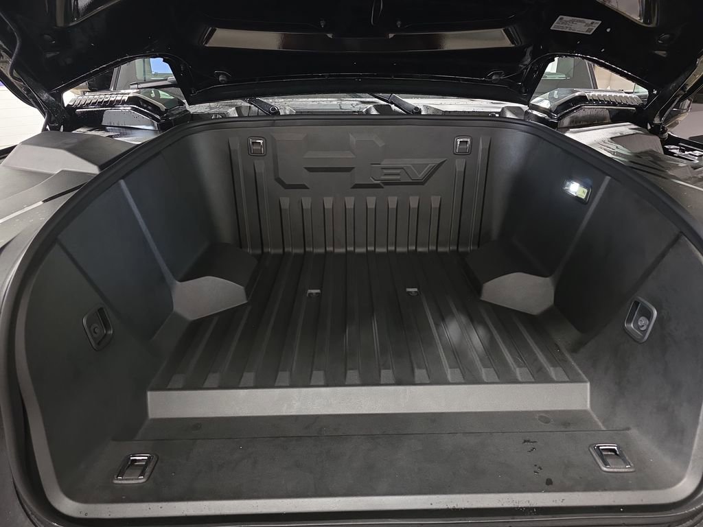 New 2026 GMC Hummer EV SUV w/ LPO, Dark Essentials Package image 34