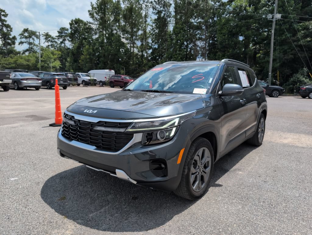 Used 2024 Kia Seltos S FWD image 4