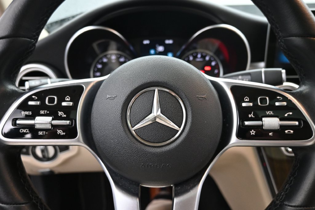 Used 2019 Mercedes-Benz C 300 Sedan image 30