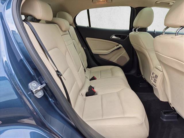 Used 2019 Mercedes-Benz GLA 250 4MATIC image 21