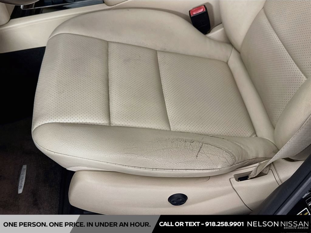 Used 2015 Mercedes-Benz GLK 350 2WD image 19