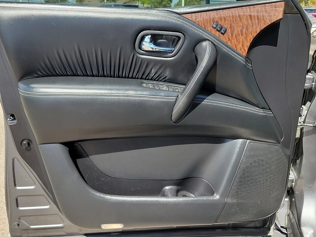 Used 2020 Nissan Armada Platinum AWD/4WD image 22