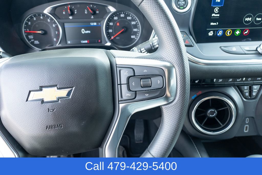 Used 2025 Chevrolet Blazer LT image 24
