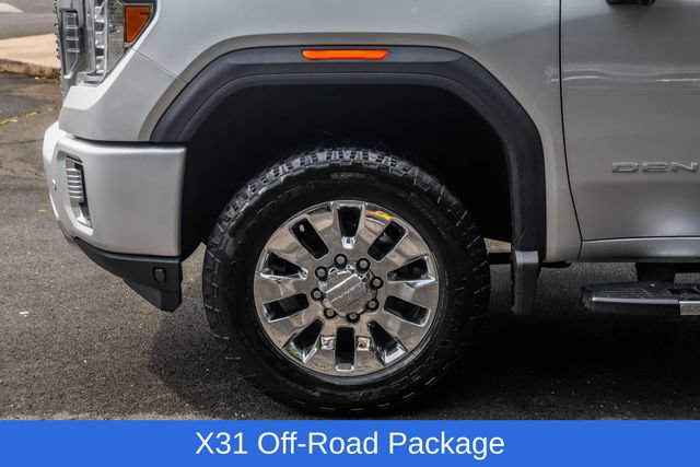 Used 2020 GMC Sierra 2500 Denali w/ Denali Ultimate Package AWD/4WD image 14