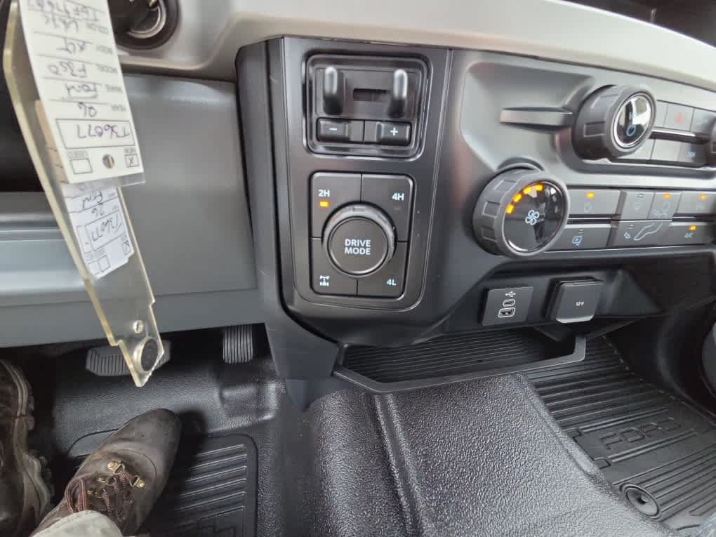 New 2026 Ford F350 XLT AWD/4WD image 40