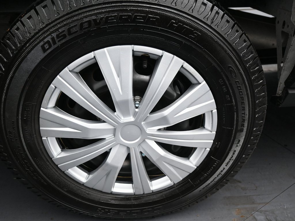 Used 2024 Ford Transit 350 XLT image 31