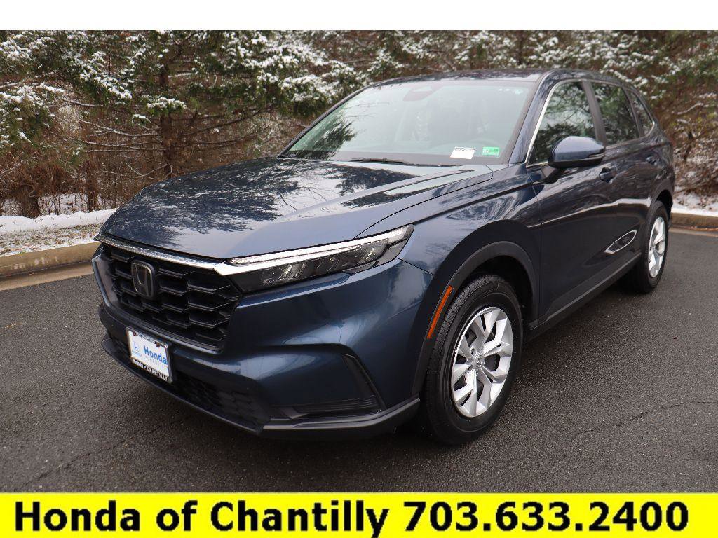 Used 2023 Honda CR-V LX image 3