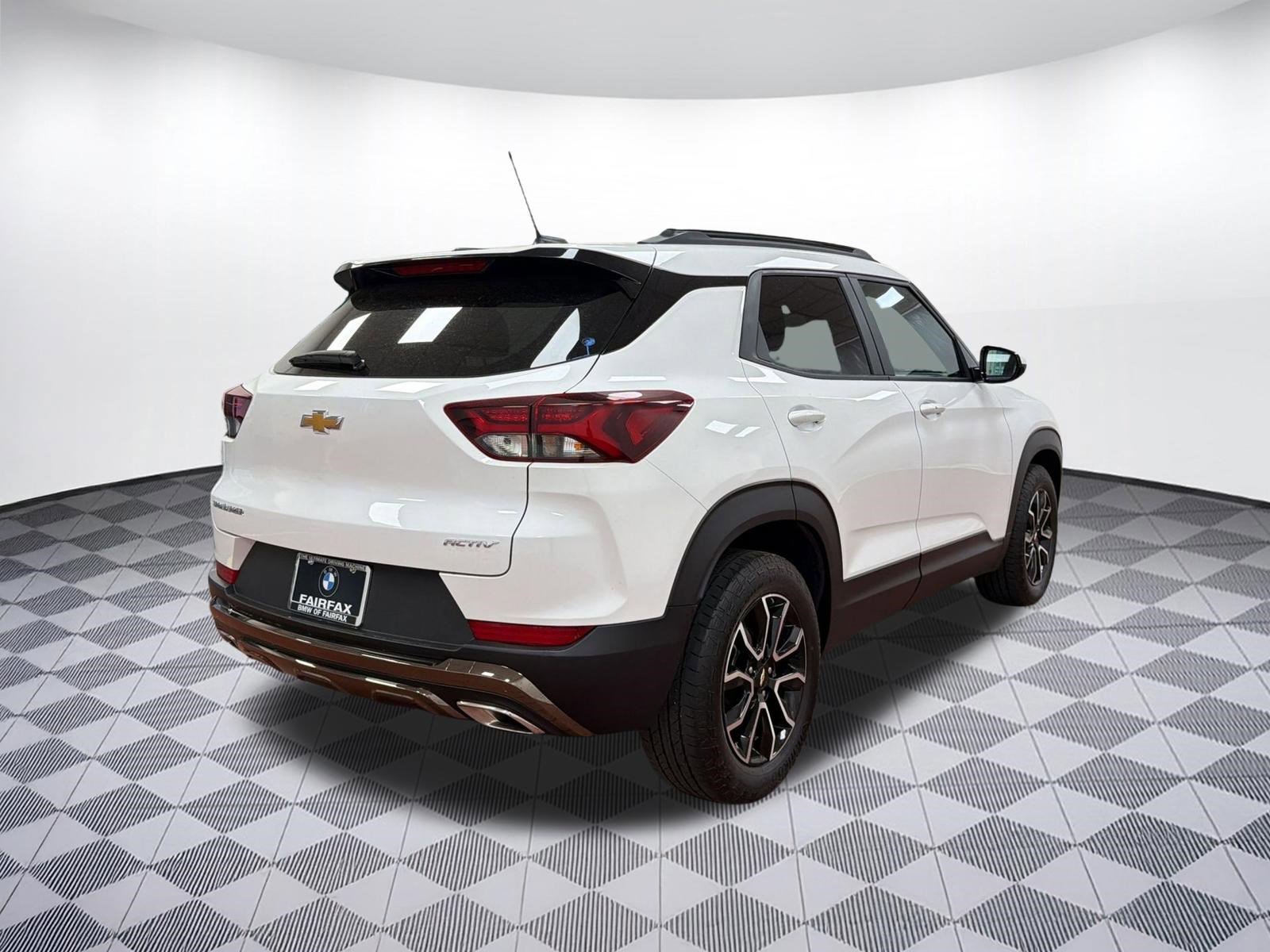 Used 2023 Chevrolet TrailBlazer ACTIV FWD image 8