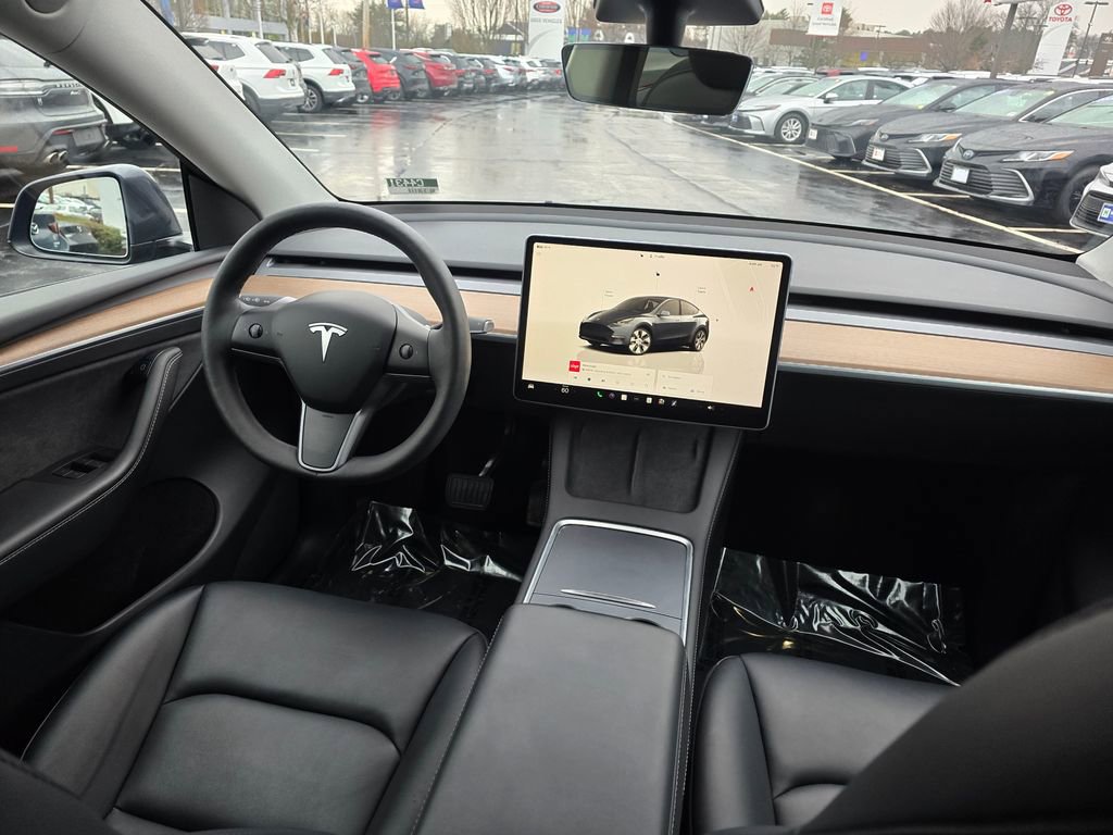 Used 2023 Tesla Model Y Long Range image 14