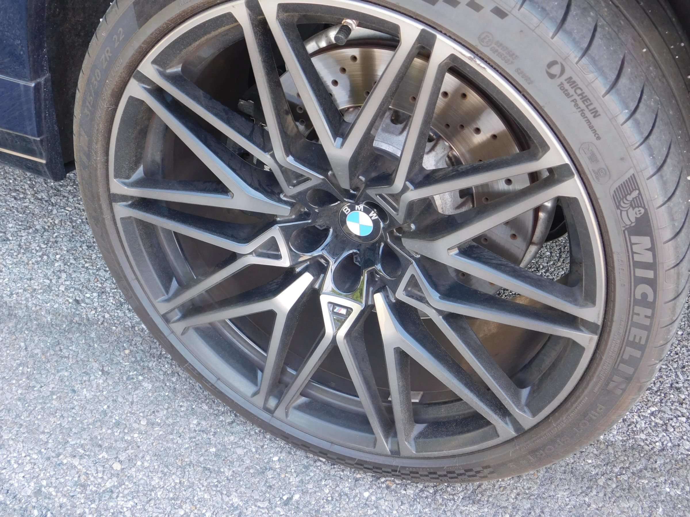 Used 2022 BMW X6 M w/ Competition Package AWD/4WD image 9