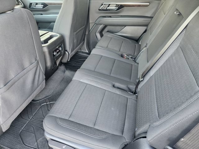 Used 2025 Chevrolet Tahoe LS RWD image 31