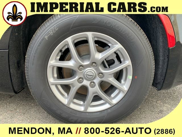 New 2026 Chrysler Pacifica Select image 9