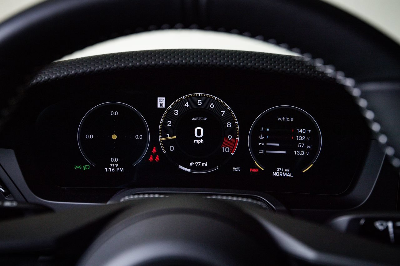 Certified 2026 Porsche 911 GT3 RWD image 15