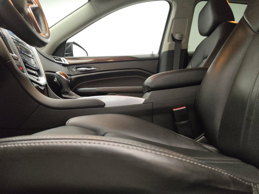 Used 2015 Cadillac SRX Luxury w/ Driver Awareness Package FWD image 17