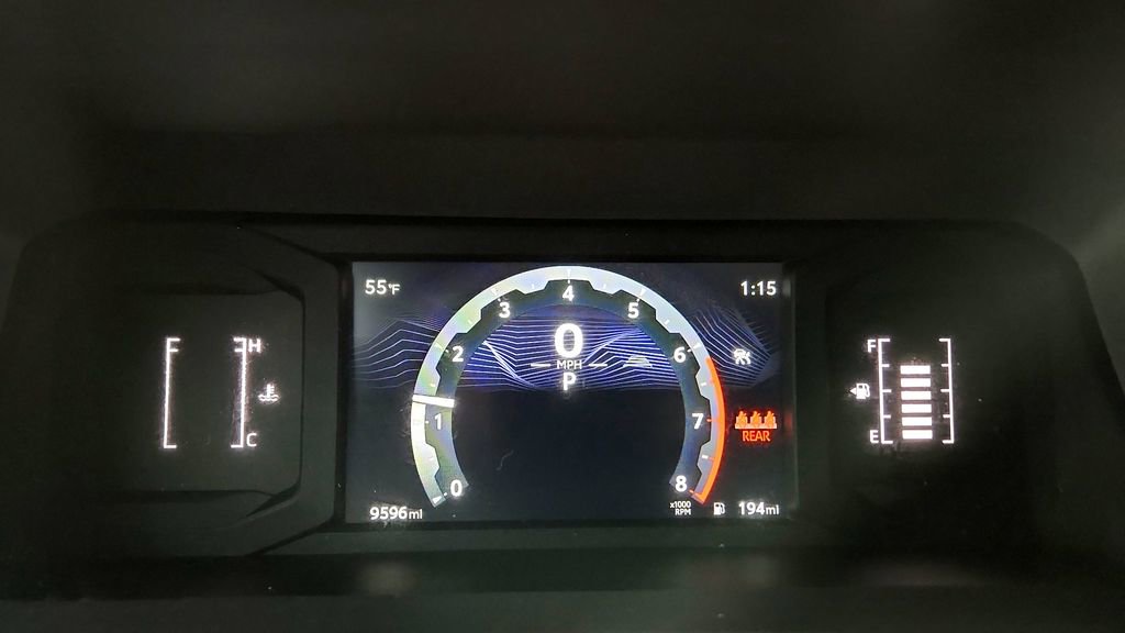 Certified 2025 Toyota Tacoma SR5 AWD/4WD image 33
