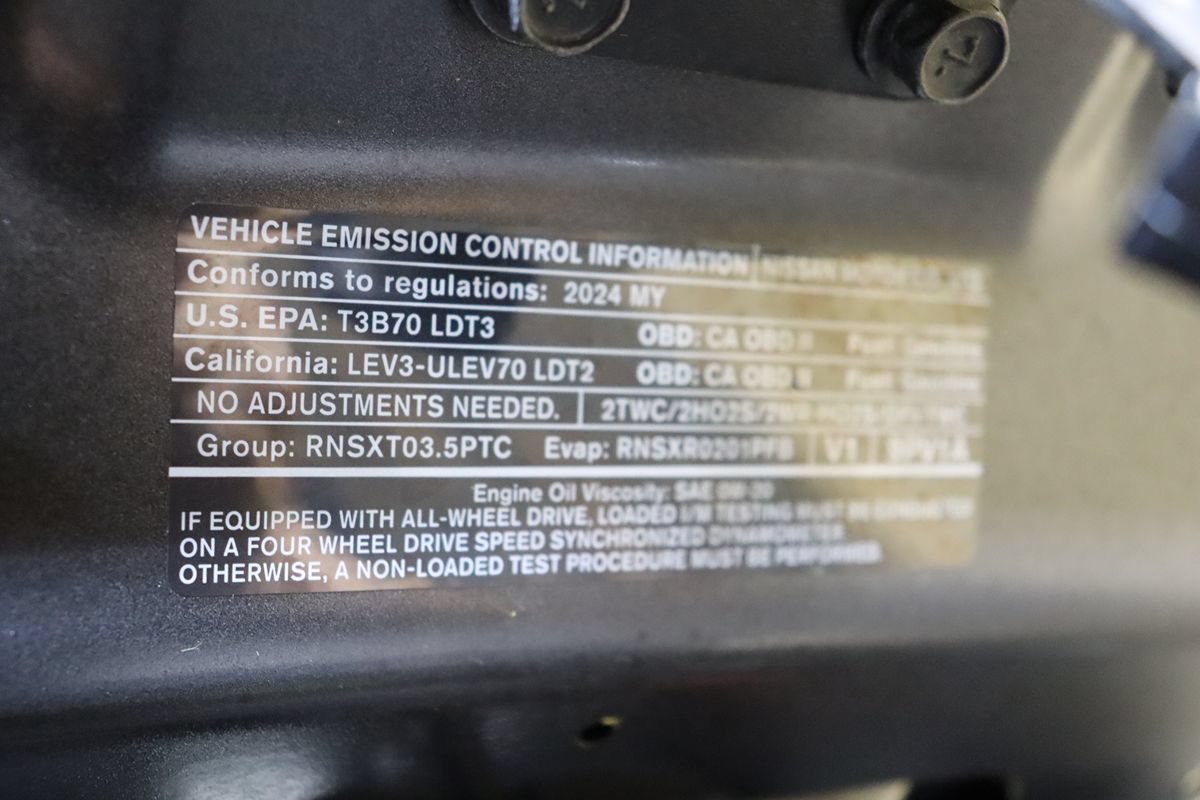 Used 2024 Nissan Pathfinder Platinum w/ Cargo Package AWD/4WD image 70