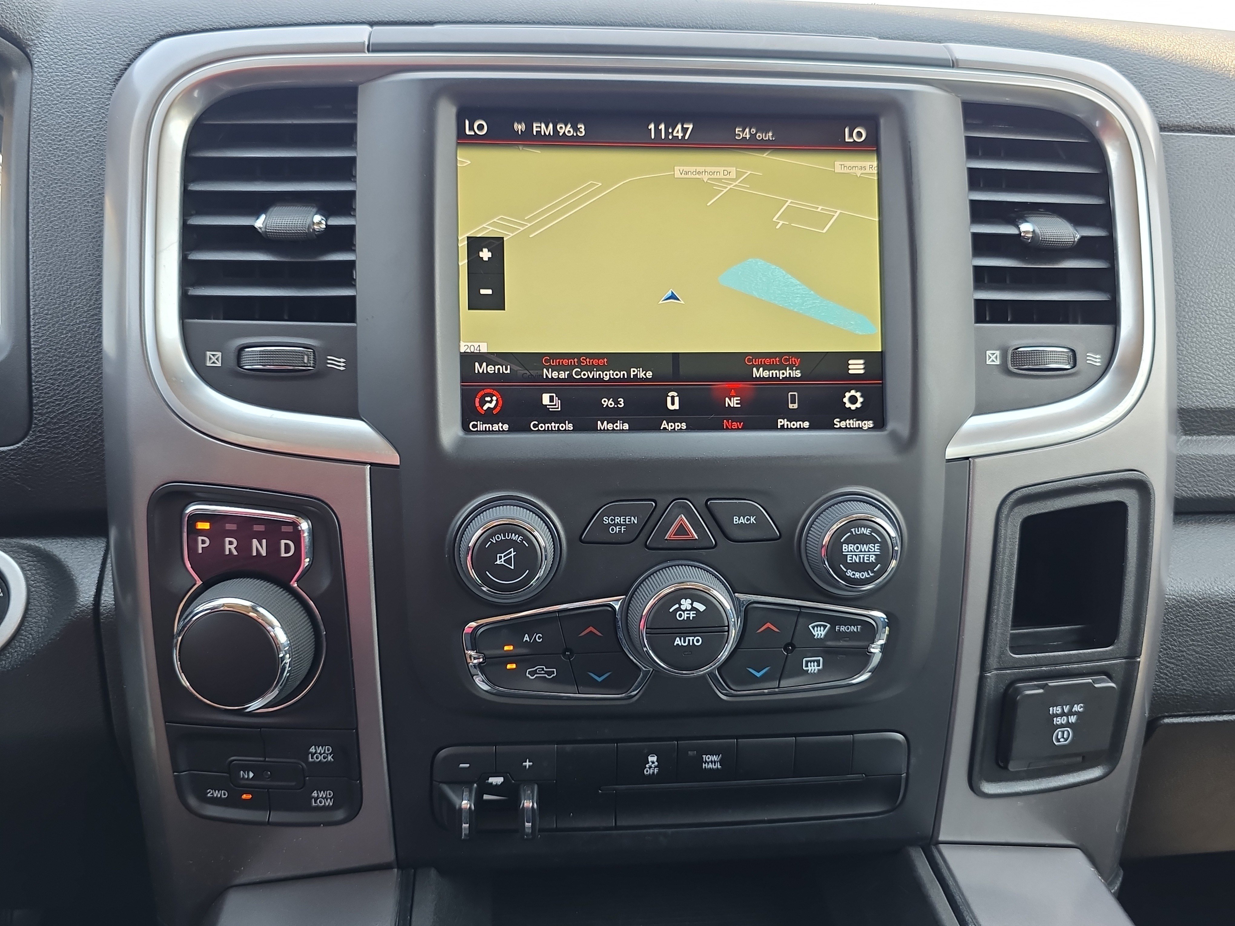 Used 2023 RAM 1500 Classic SLT w/ Trailer & Traction Group AWD/4WD image 15