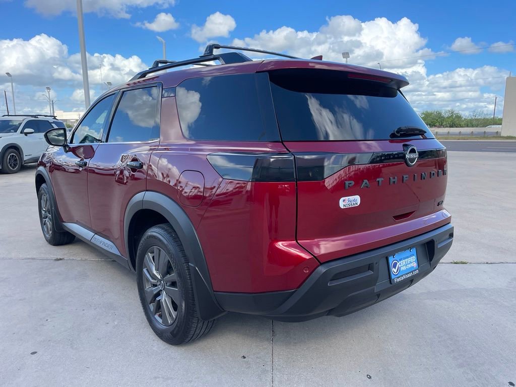 Certified 2024 Nissan Pathfinder SV FWD image 5