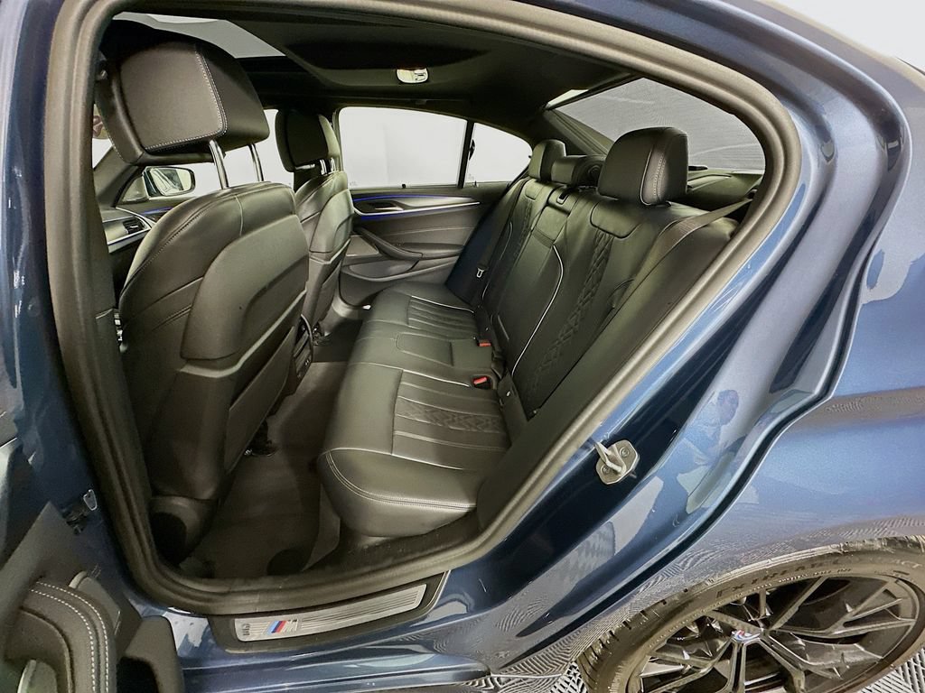 Used 2023 BMW M550i xDrive w/ Executive Package AWD/4WD image 33