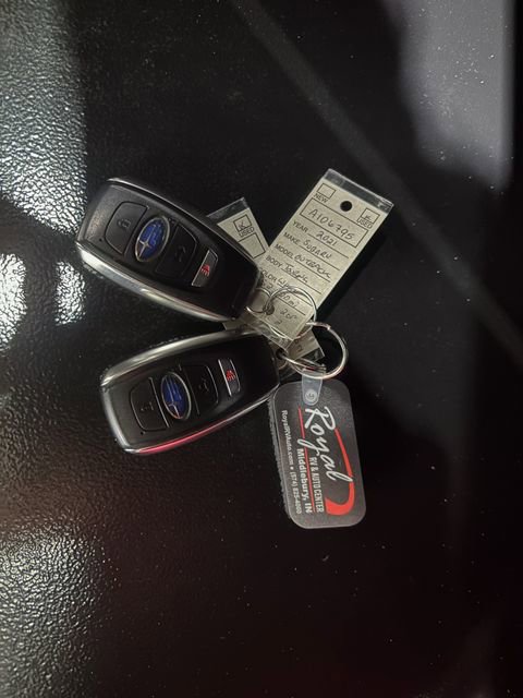 Used 2021 Subaru Outback Touring XT image 33