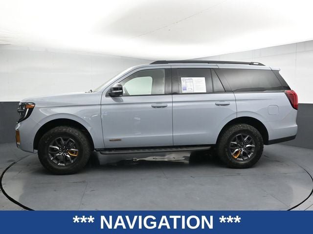 Used 2025 Ford Expedition Tremor AWD/4WD image 8