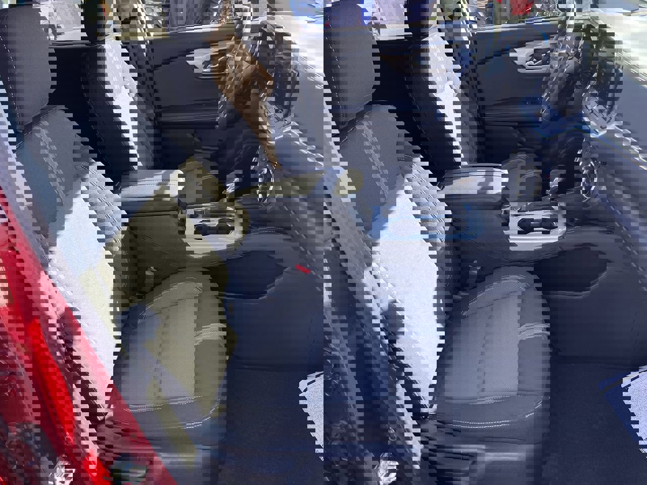 Certified 2024 Chevrolet Blazer LT w/ Driver Confidence Package image 26