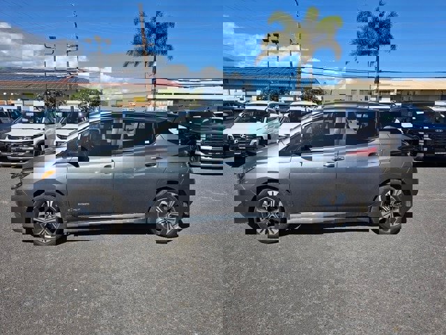 Used 2019 Nissan Leaf SV image 4