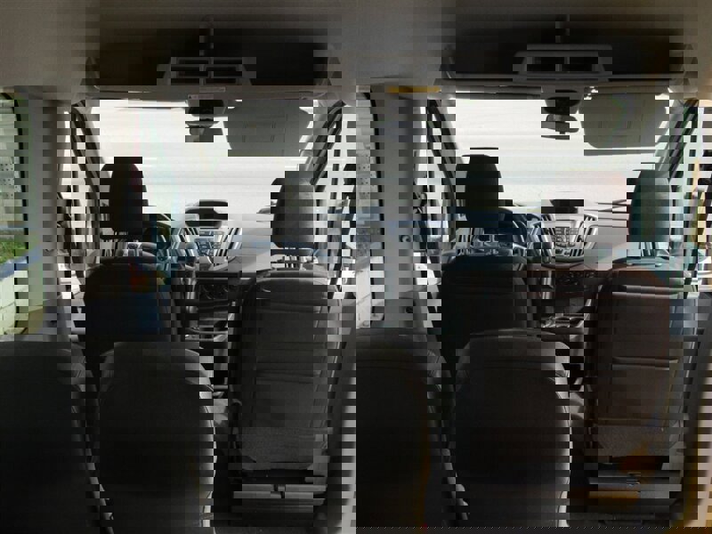 Used 2018 Ford Transit 150 XLT image 17