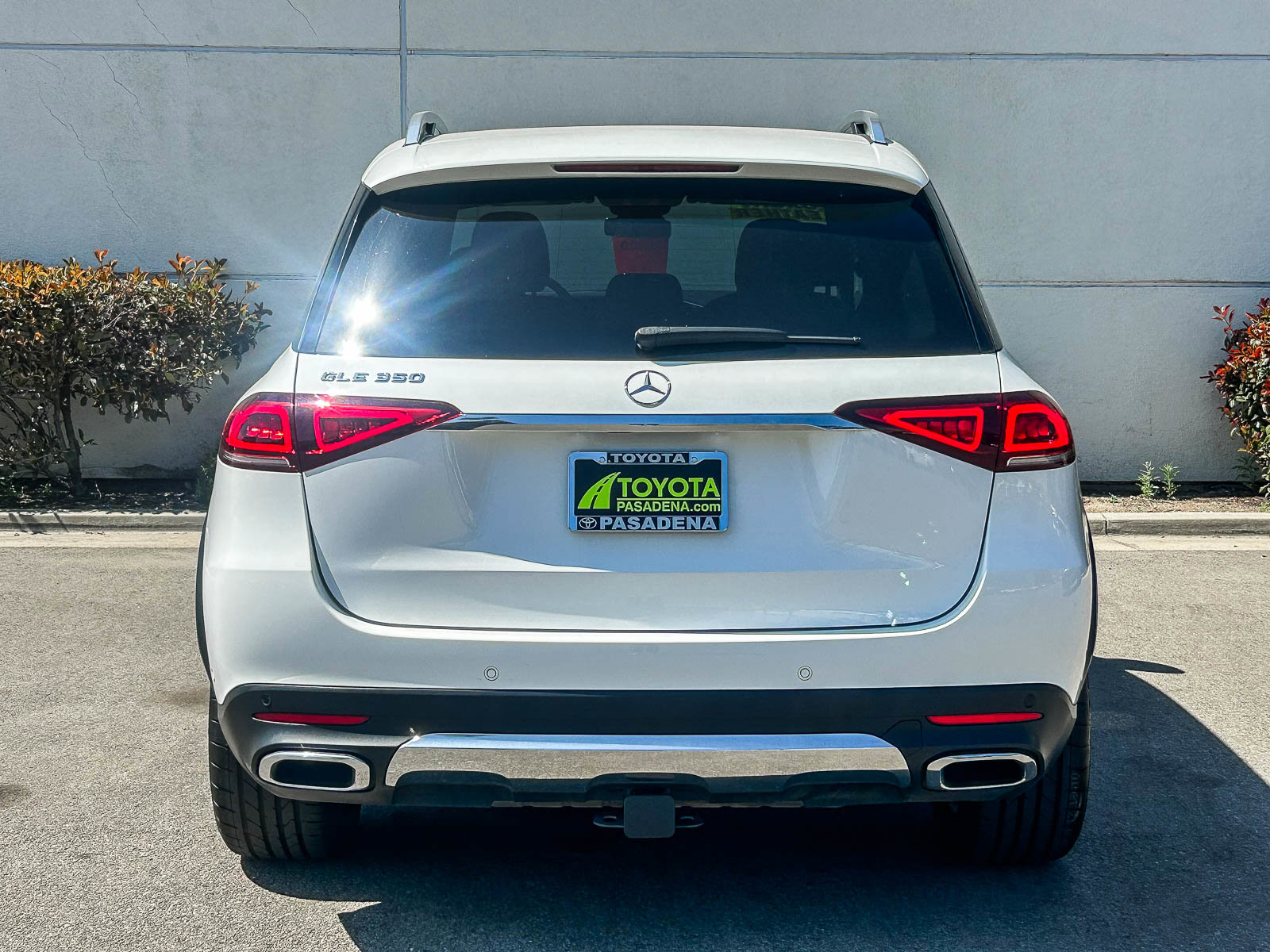 Used 2022 Mercedes-Benz GLE 350 w/ Premium Package image 7