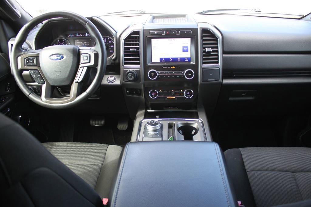 Used 2020 Ford Expedition XLT image 8