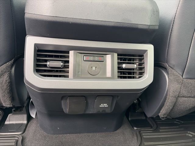 Used 2024 Ford F250 Lariat w/ Lariat Ultimate Package image 26