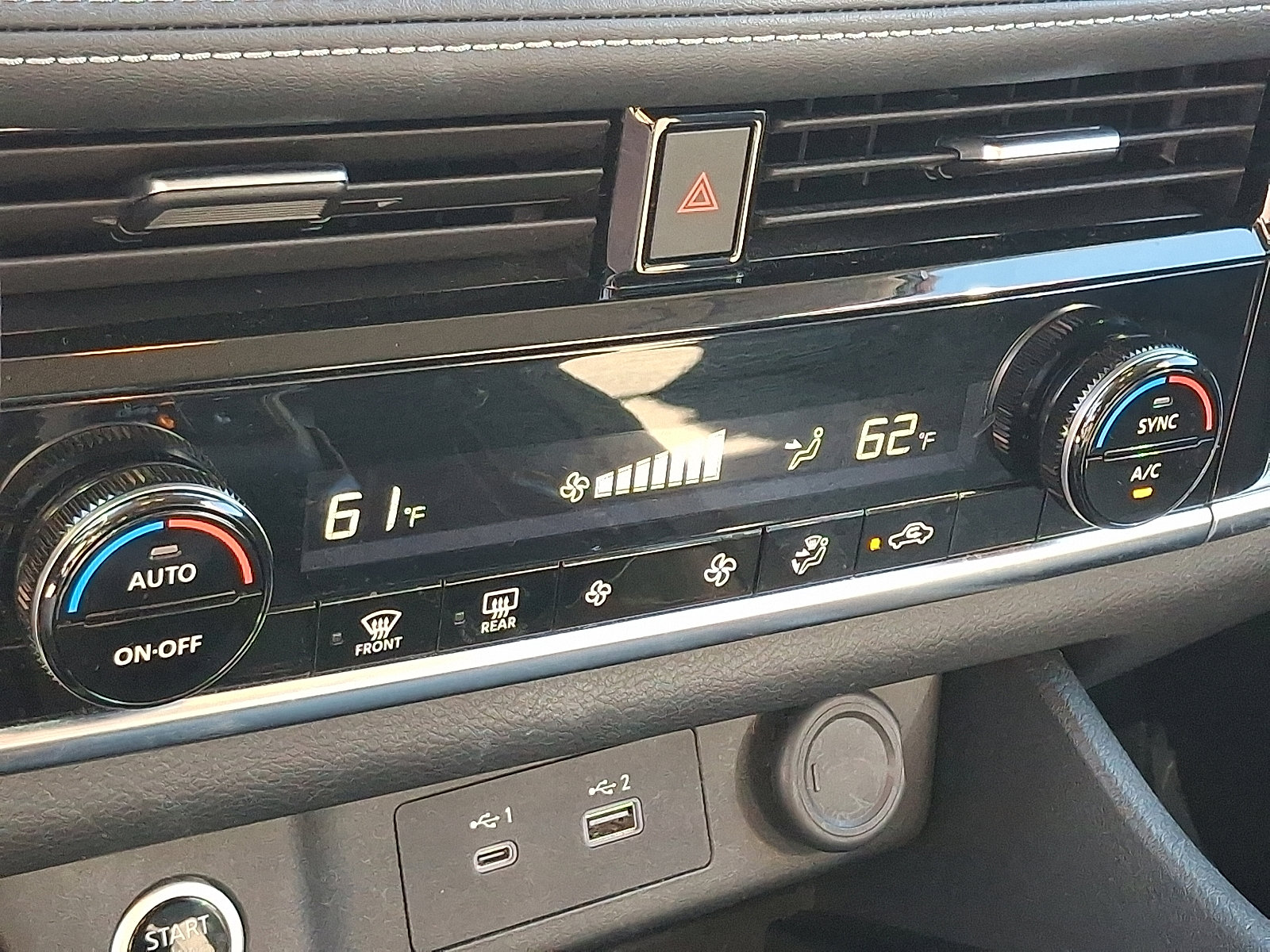 Used 2022 Nissan Rogue SV image 16